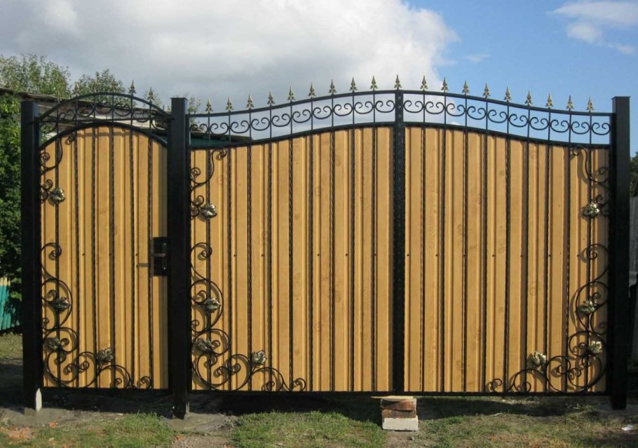 Ворота распашные "Троя МП" С профлистом, 3096*2100 мм, 116,26 кг