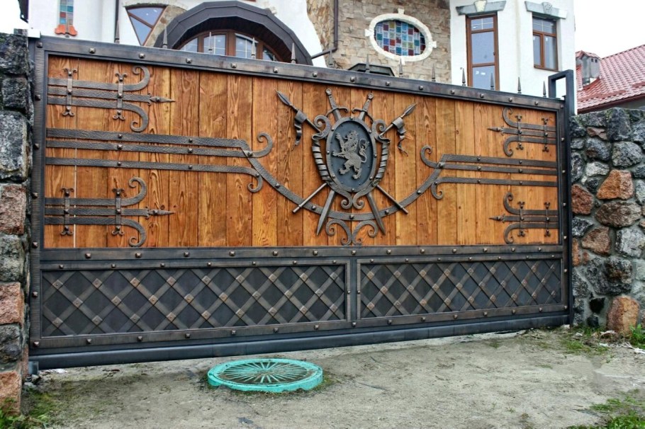 Кованые откатные ворота Коварт