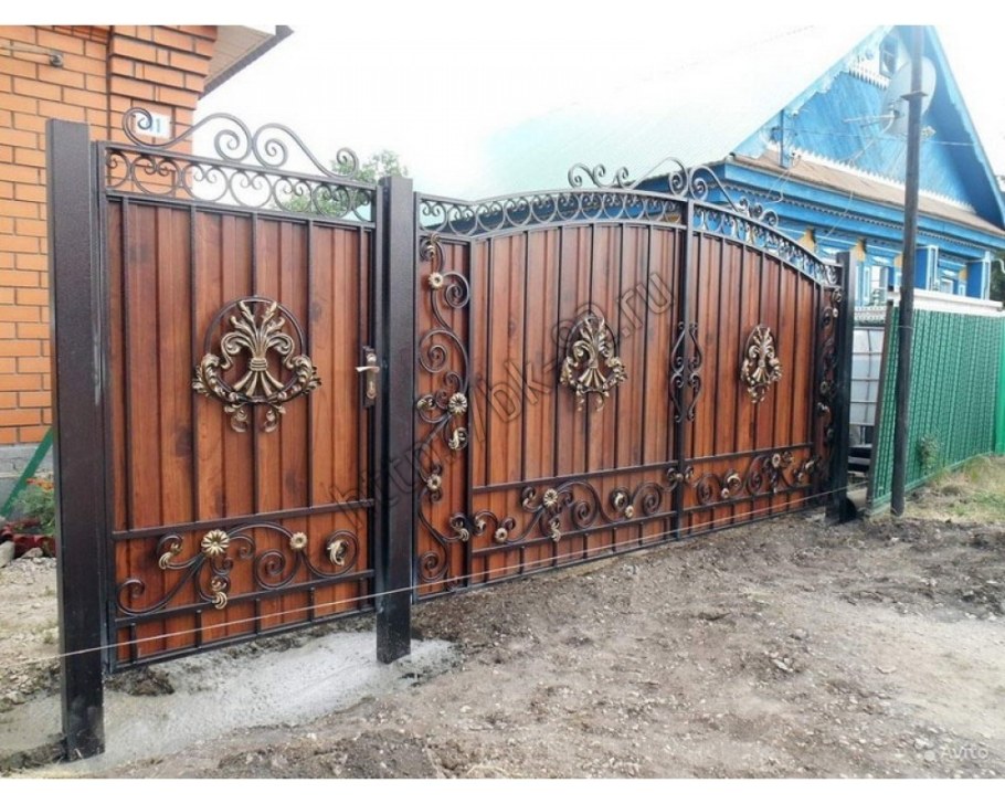 Ворота Сибай