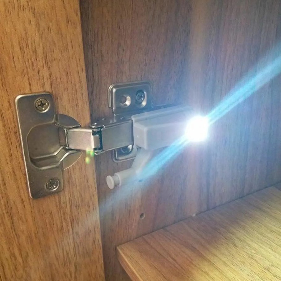 Дверная защелка под прямым углом