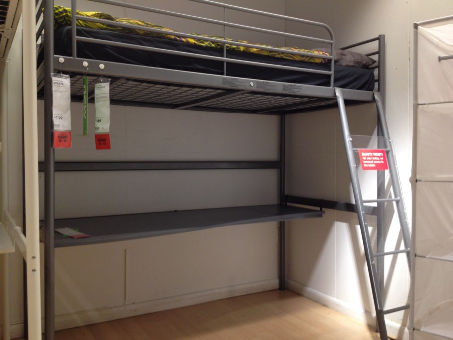 Ikea svarta двухъярусная кровать