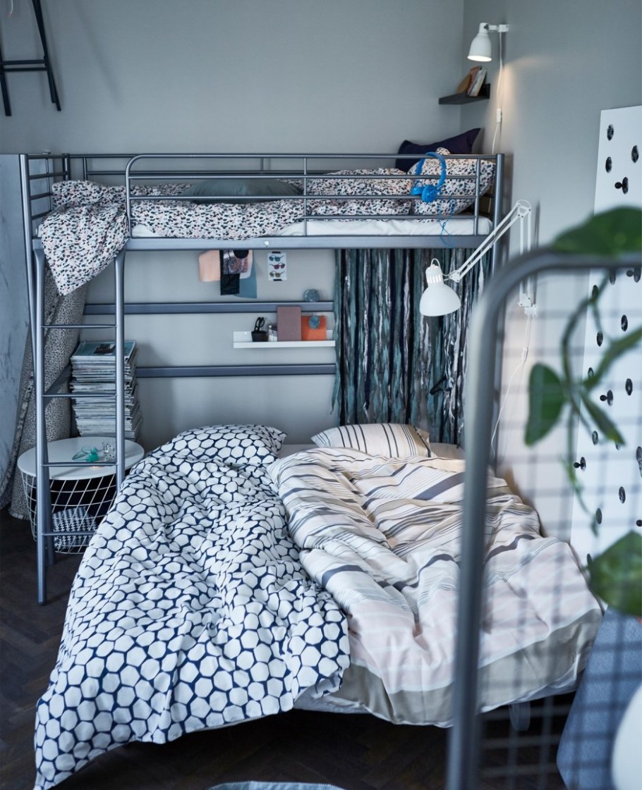 Кровать СВЭРТА икеа в интерьере