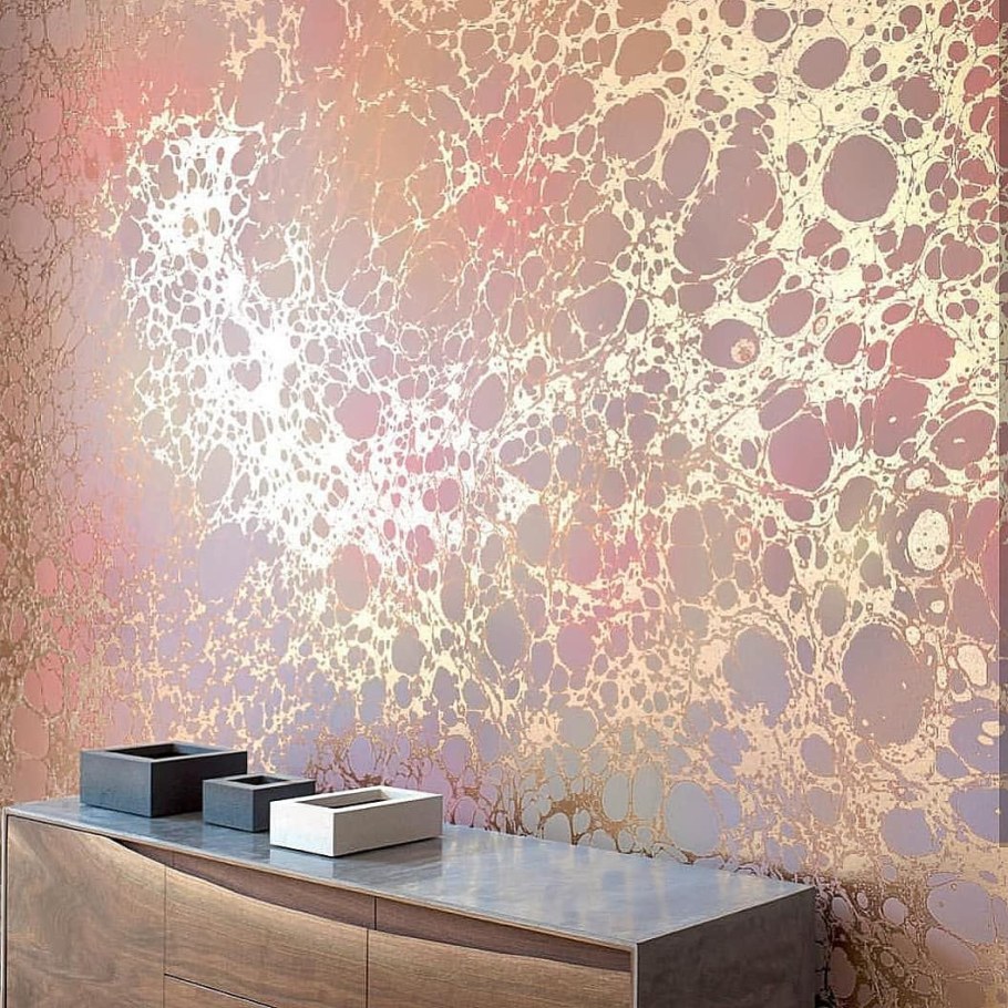 Современное покрытие стен