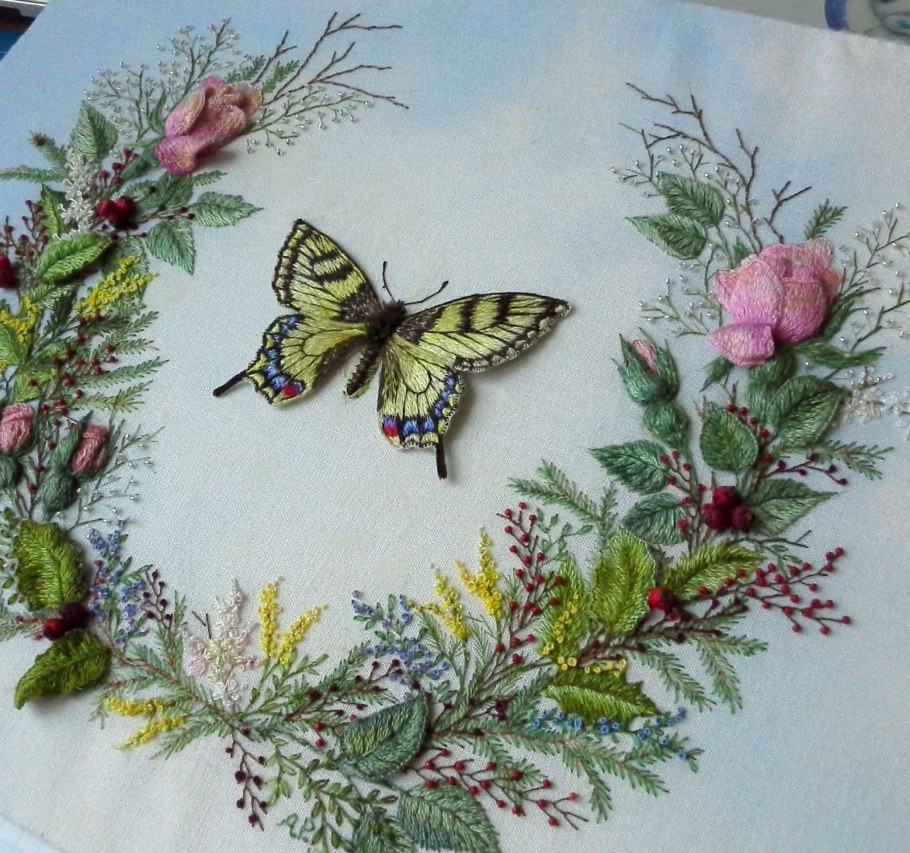 Объемная вышивка гладью