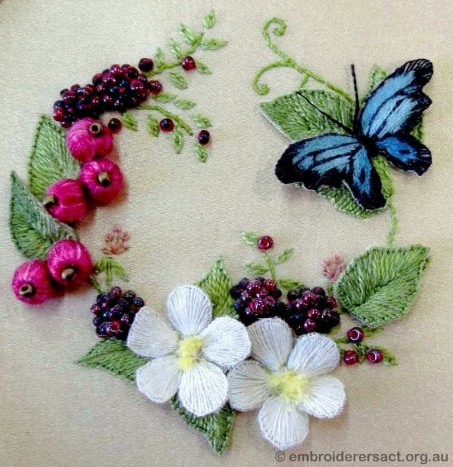 Объемная вышивка (STUMPWORK)