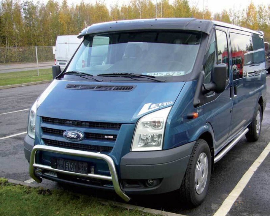 Козырек лобового стекла Ford Transit /Форд Транзит 2002-2013