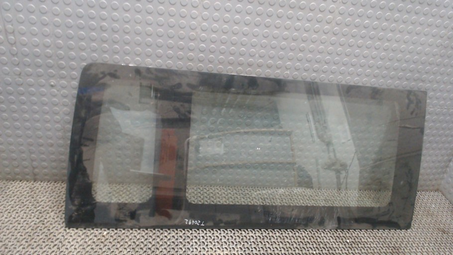 Стекло боковое Форд Транзит