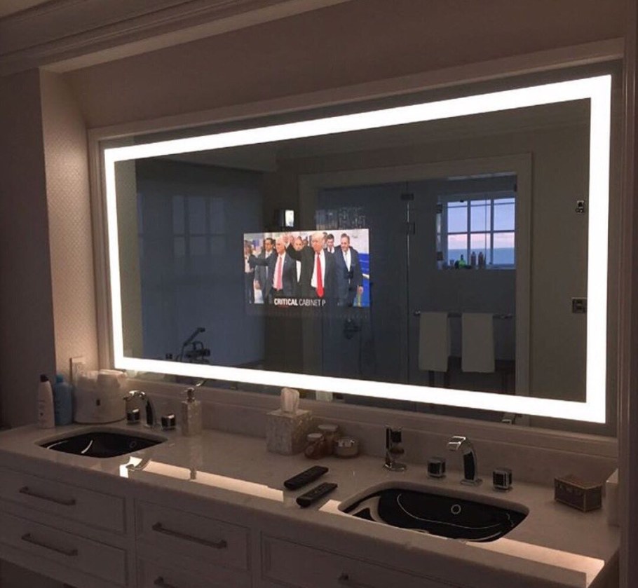 Просвечивающееся зеркало