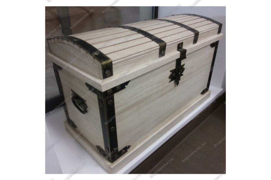 Сундук напольный деревянный