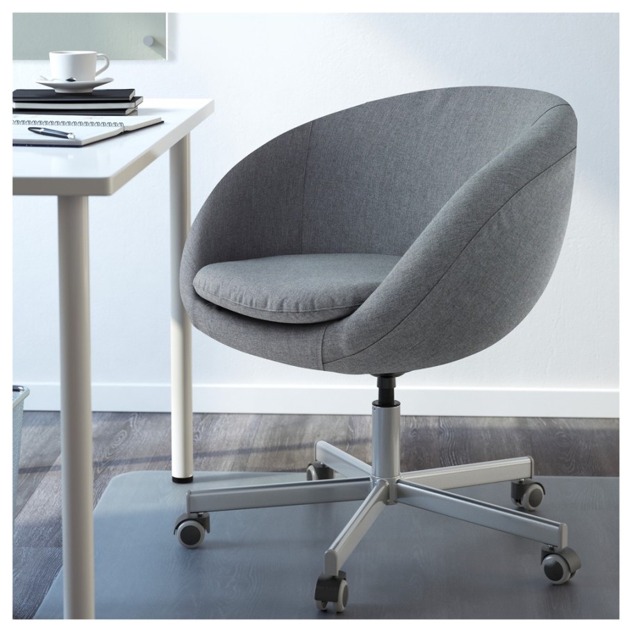 Кресло ikea Skruvsta