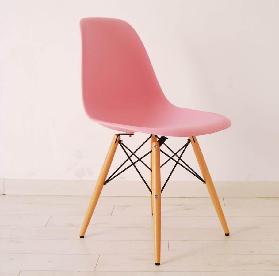 Стул Eames Style DSW розовый
