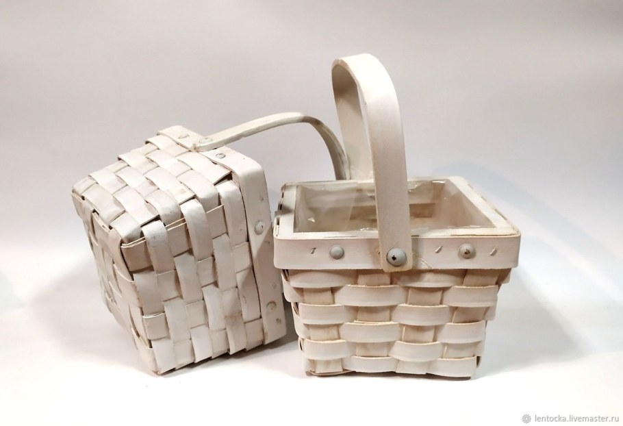 Корзины плетеная из шпона