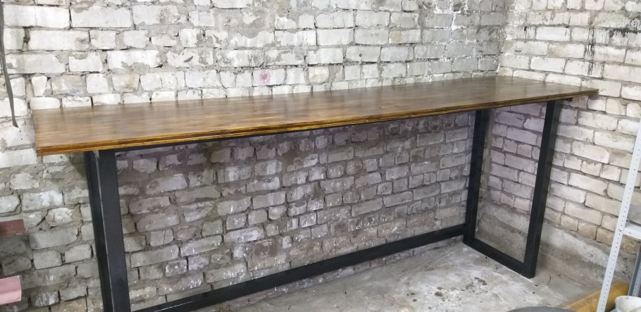 Барная стойка из профильной трубы