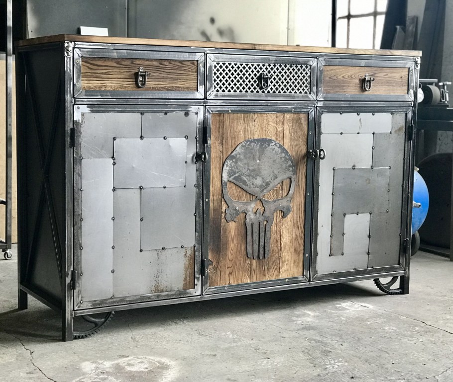 Металлическая мебель в стиле лофт Индастриал