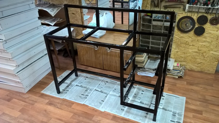 Верстак из профильной трубы 40x20