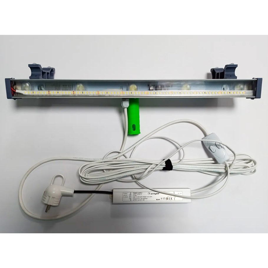 Малярная лампа проявочный свет