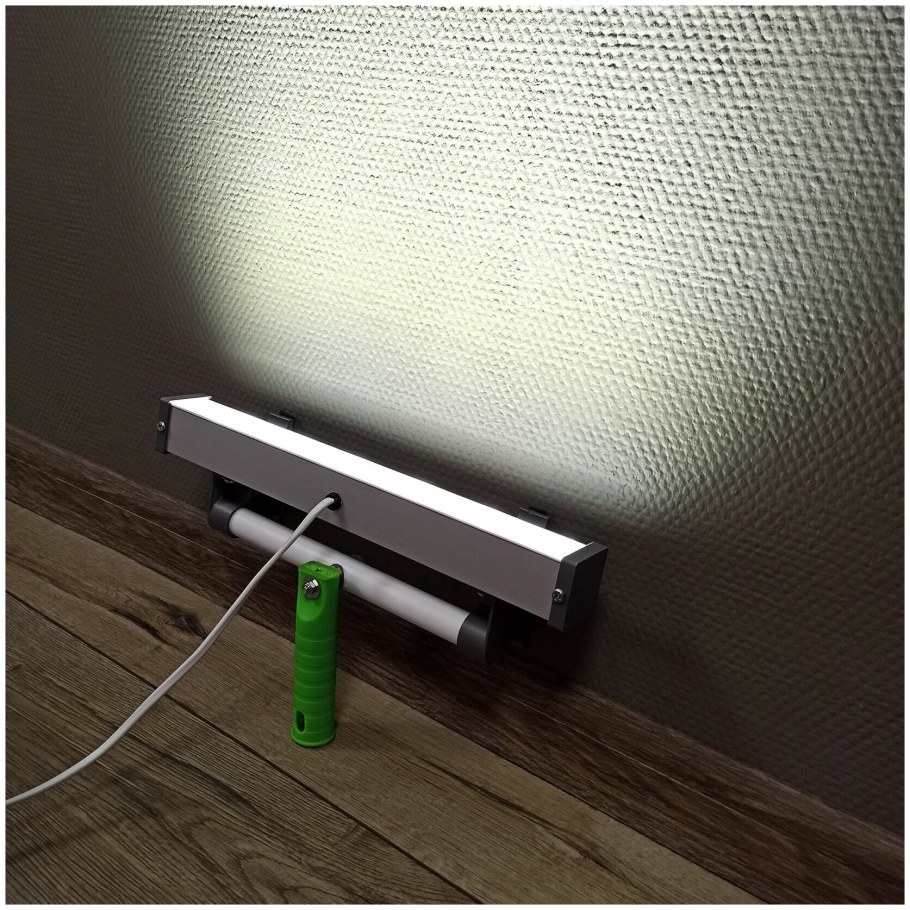 Лампа маляра проявочный свет