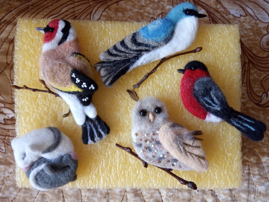 Брошки из Войлока