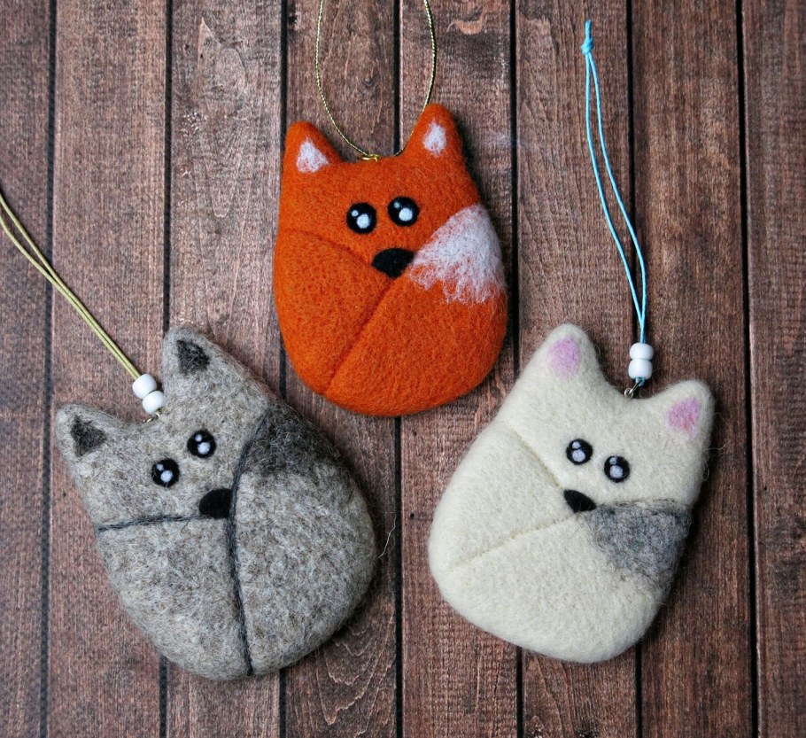 Плоские игрушки из шерсти валяние