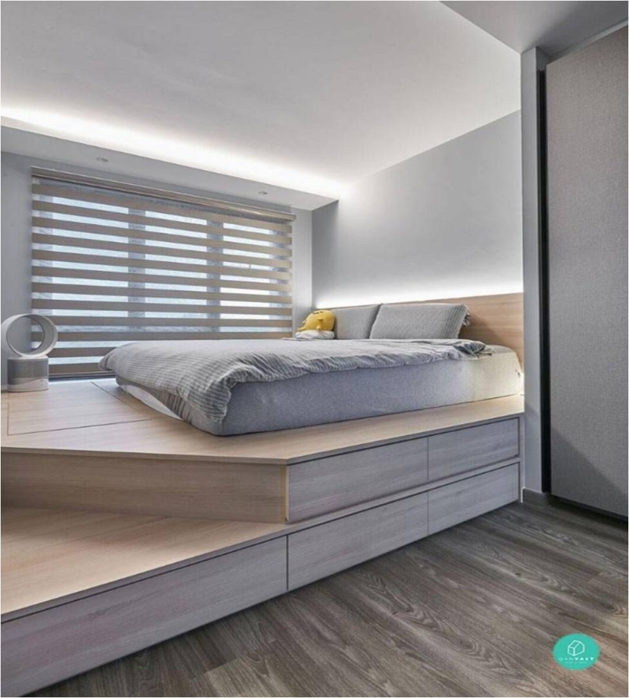 Кровать на подиуме в интерьере