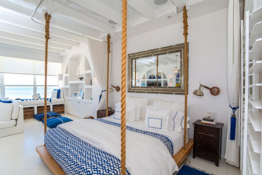 Двуспальная кровать в морском стиле