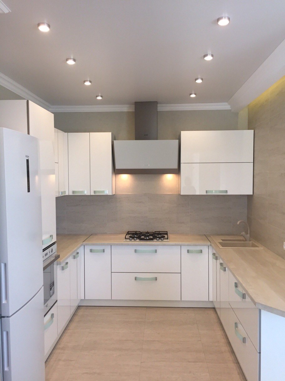 П образные кухни