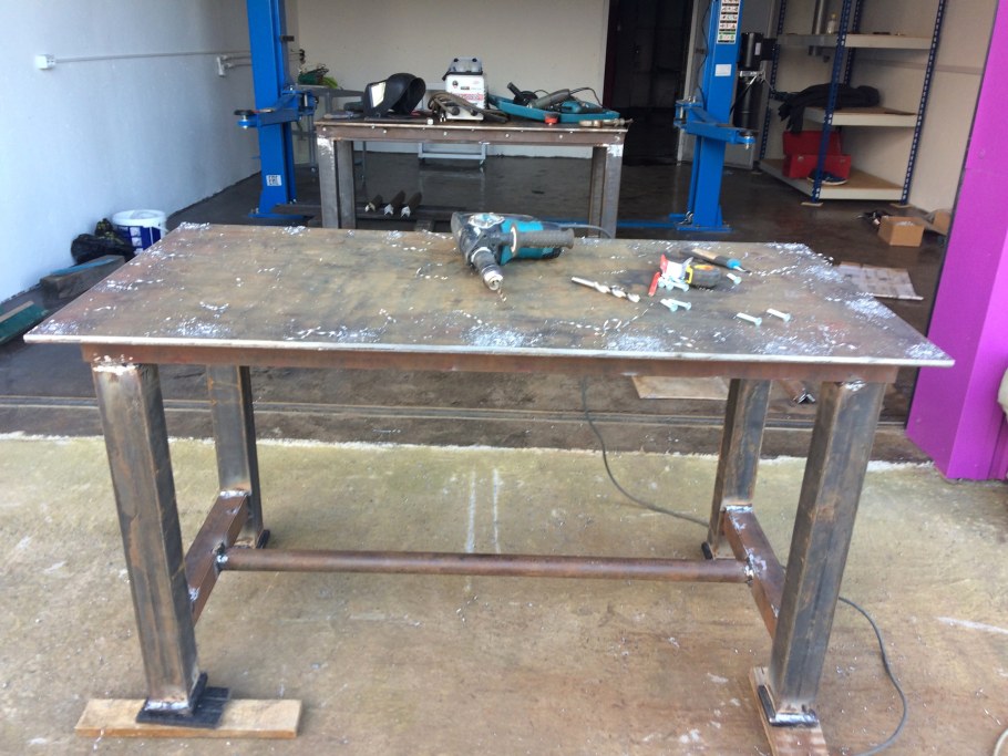 Верстак из профильной трубы 25х25
