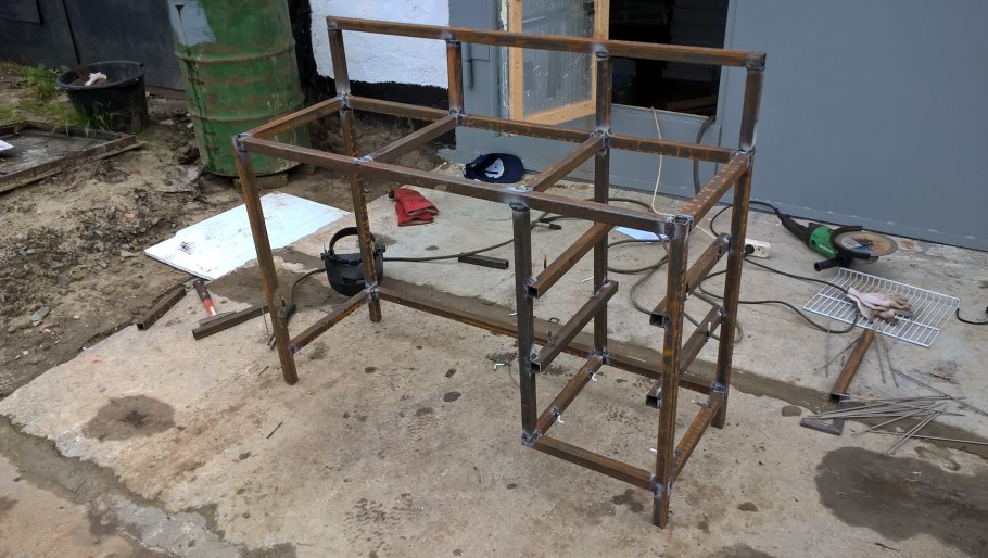 Верстак из профиля 40x20