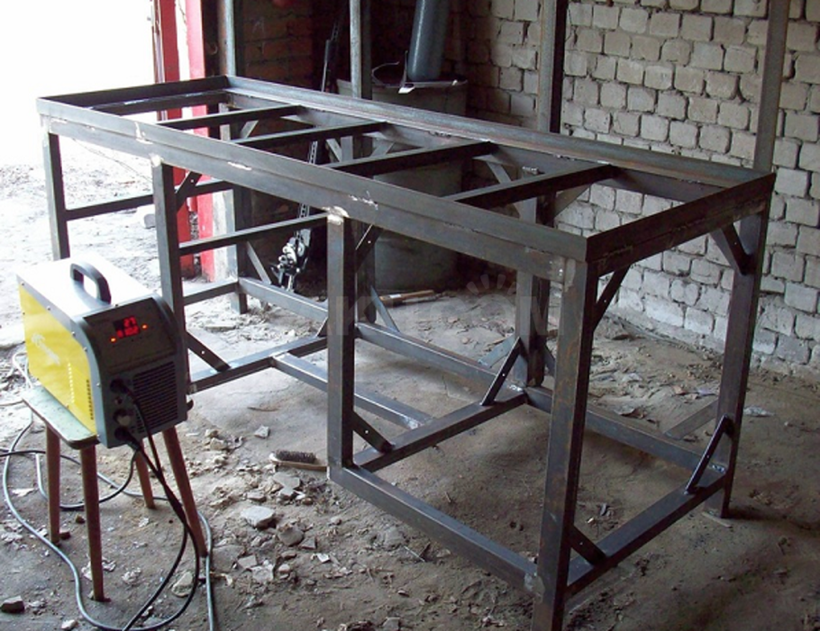 Верстак из профильной трубы 40x20