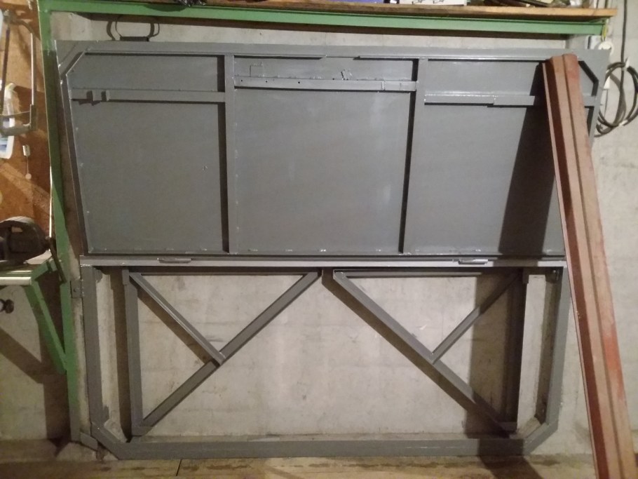 Складной верстак в гараж