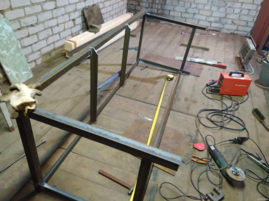 Верстак из профильной трубы 40х40
