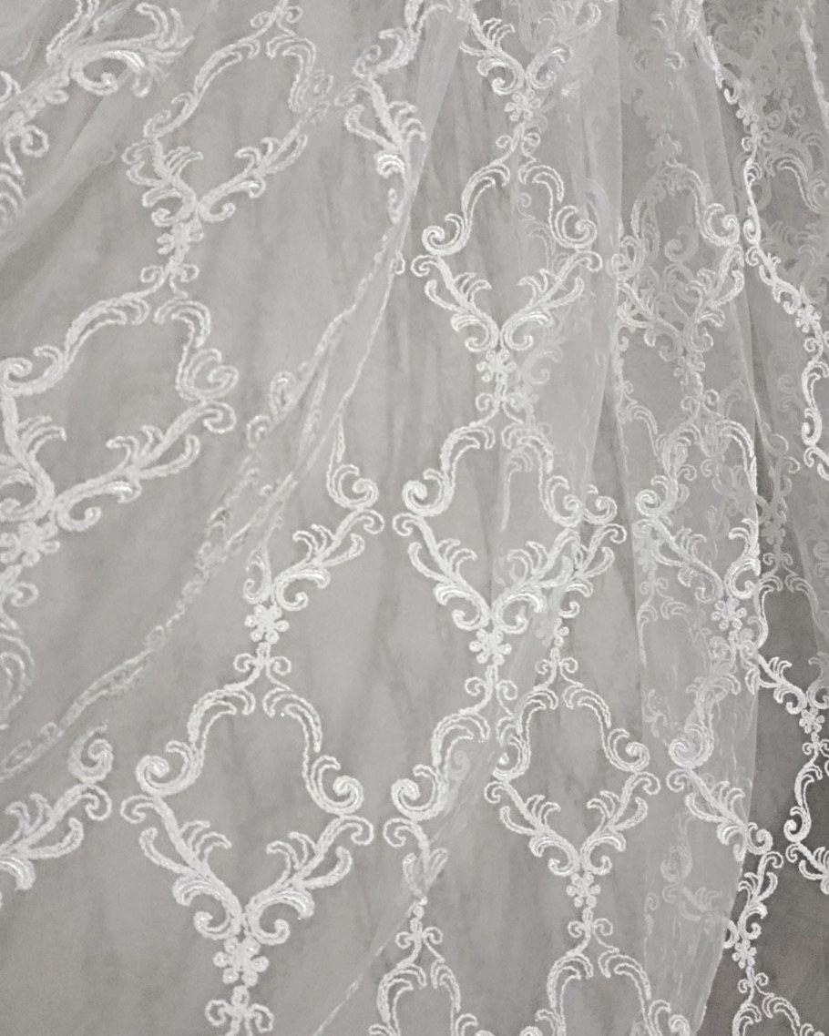 Микросетка с вышивкой высота 290 см