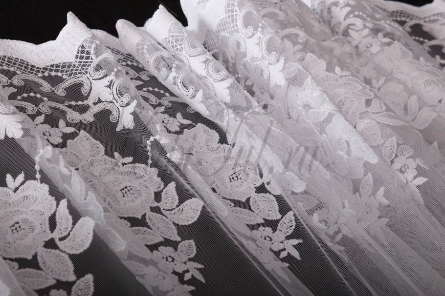 Белая тюль микросетка с вышивкой