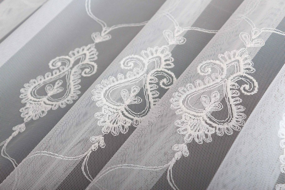 Микросетка с вышивкой Флоренция