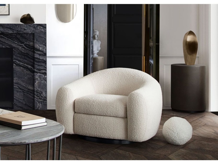 Кресло boucle Armchair