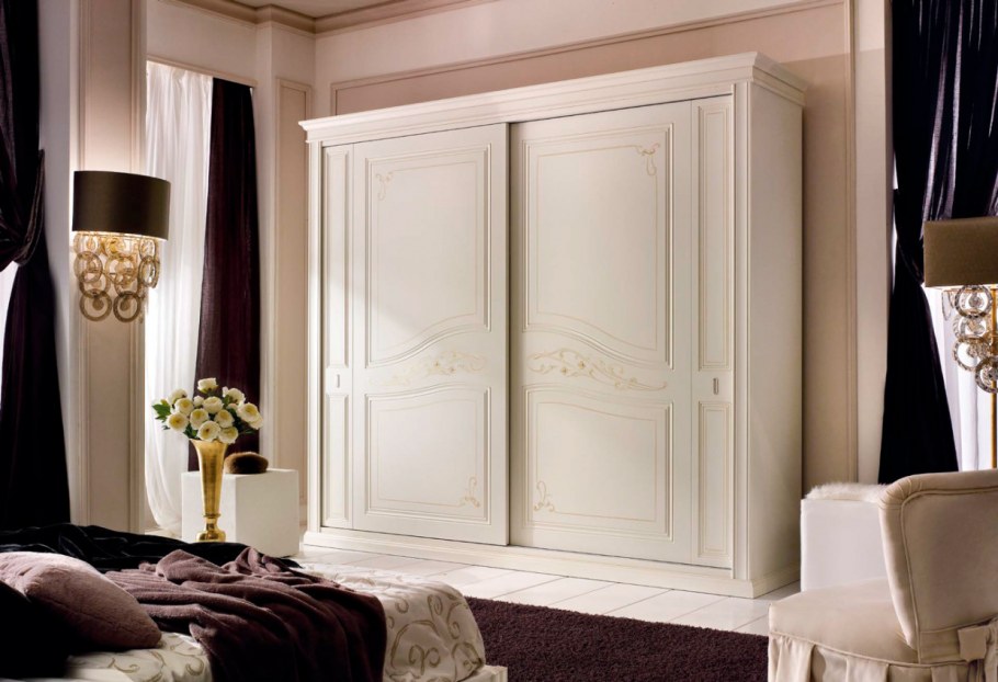 Шкаф купе классика фабрика Мэри