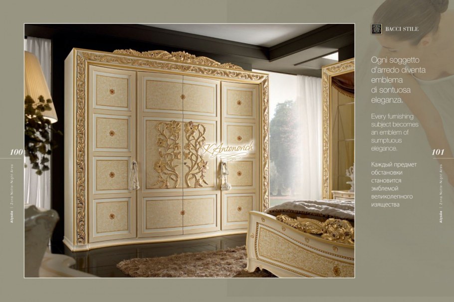 Шкаф в классическом стиле в спальню