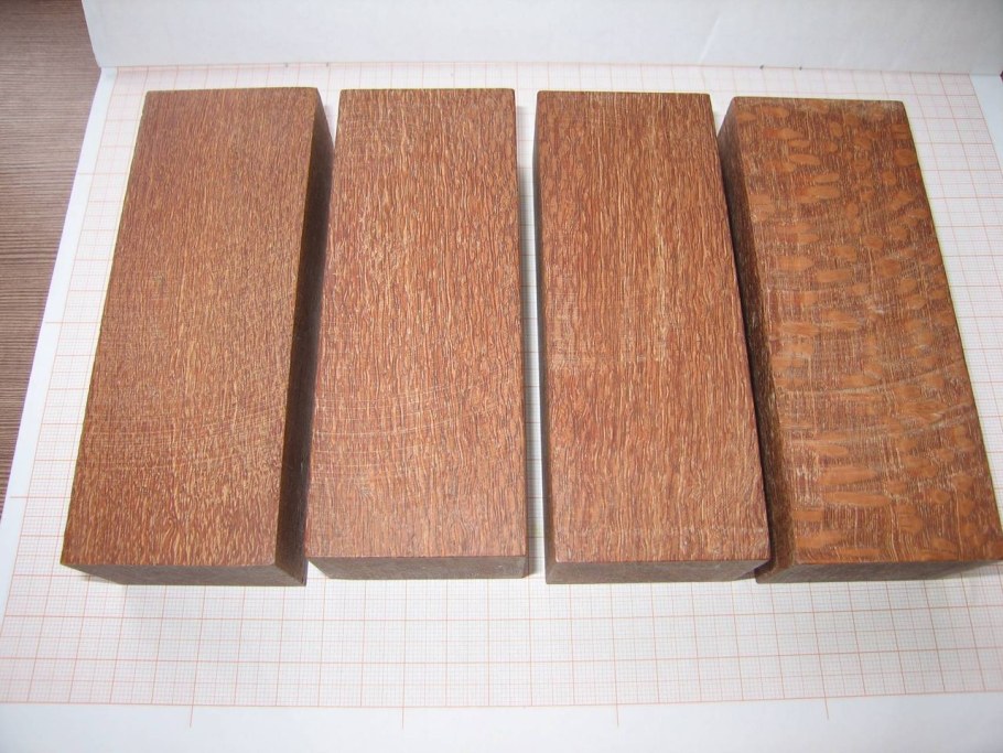 Дерево лайсвуд брусок