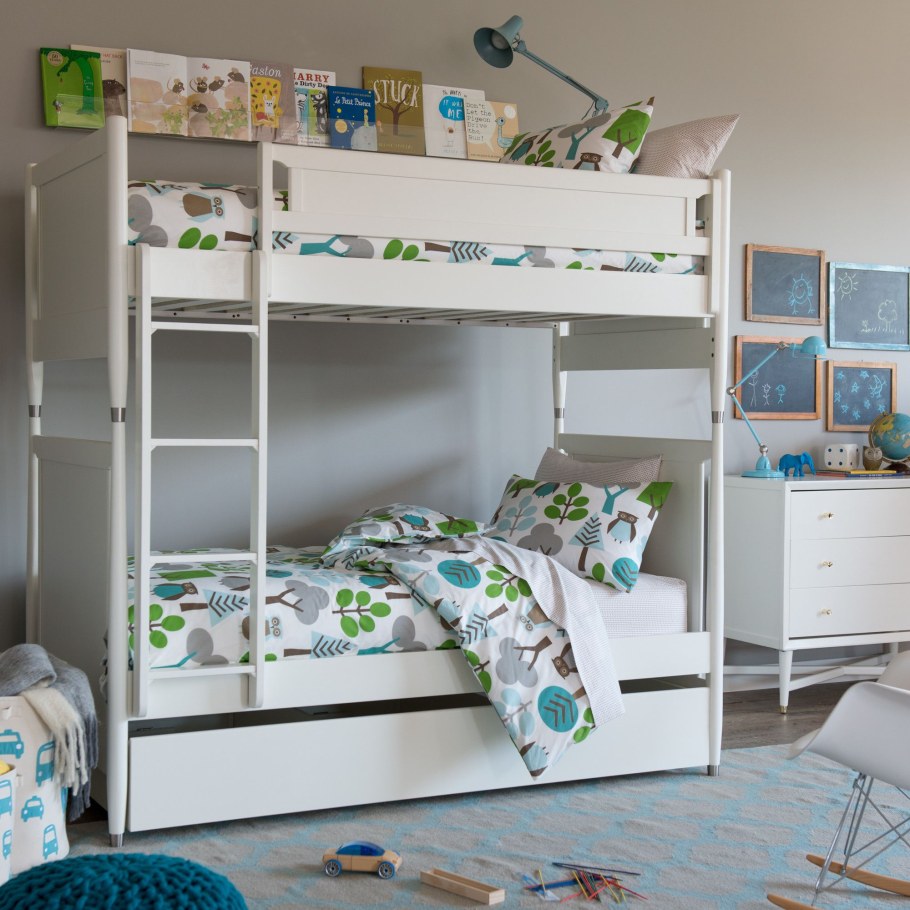 Дизайнерская двухэтажная кровать