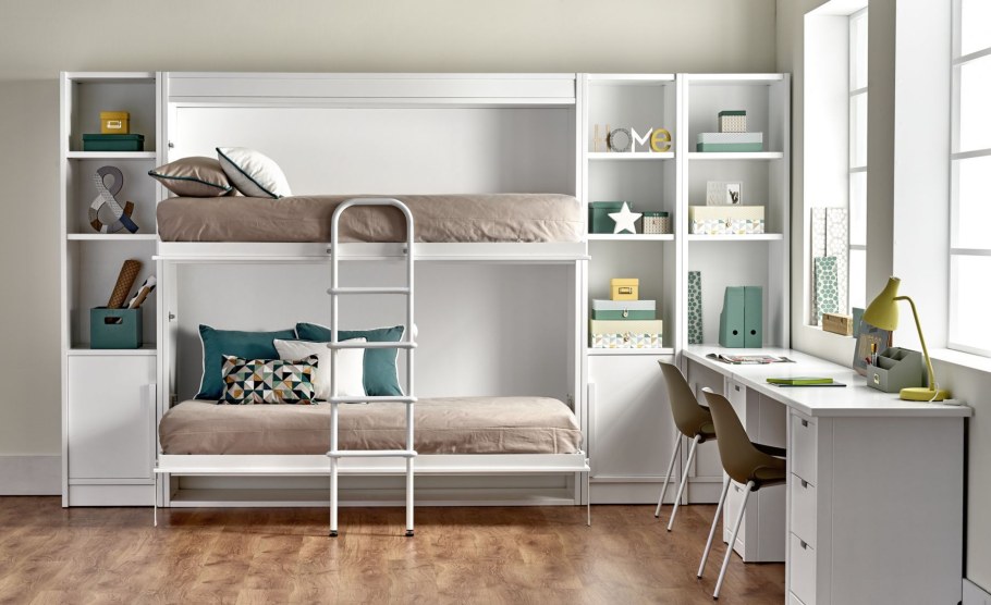 Двухъярусная кровать гарнитур