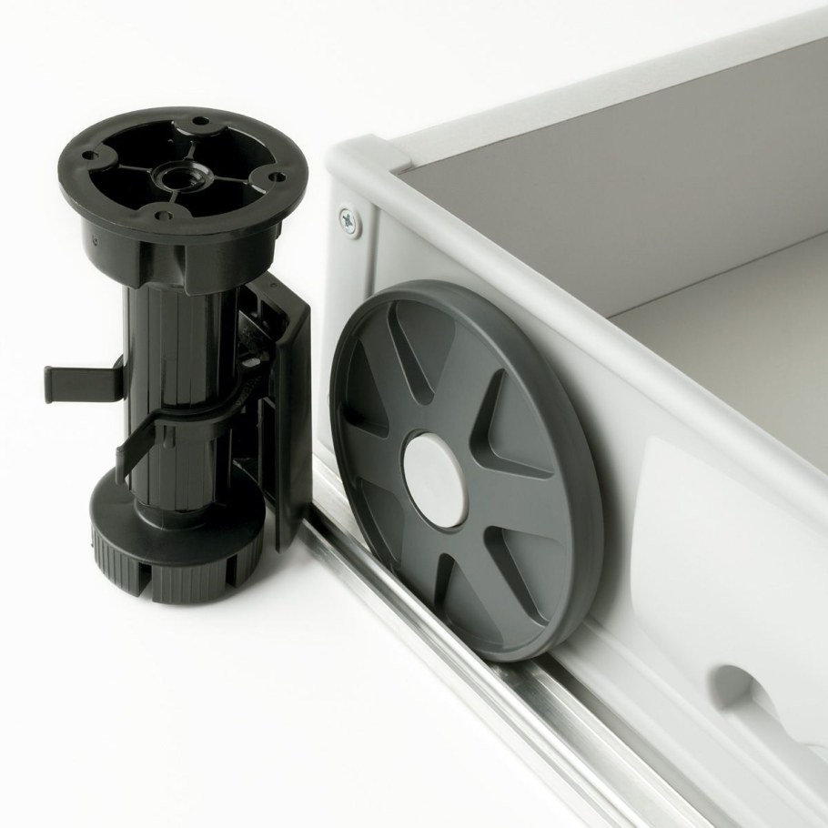 Volpato выдвижная система в цоколь