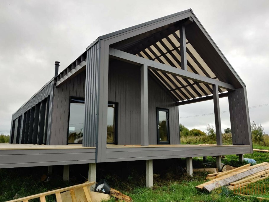 Здание из металлокаркаса