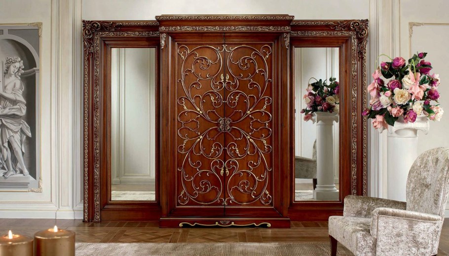 Мягкая мебель в классическом стиле белом цвете с позолотой