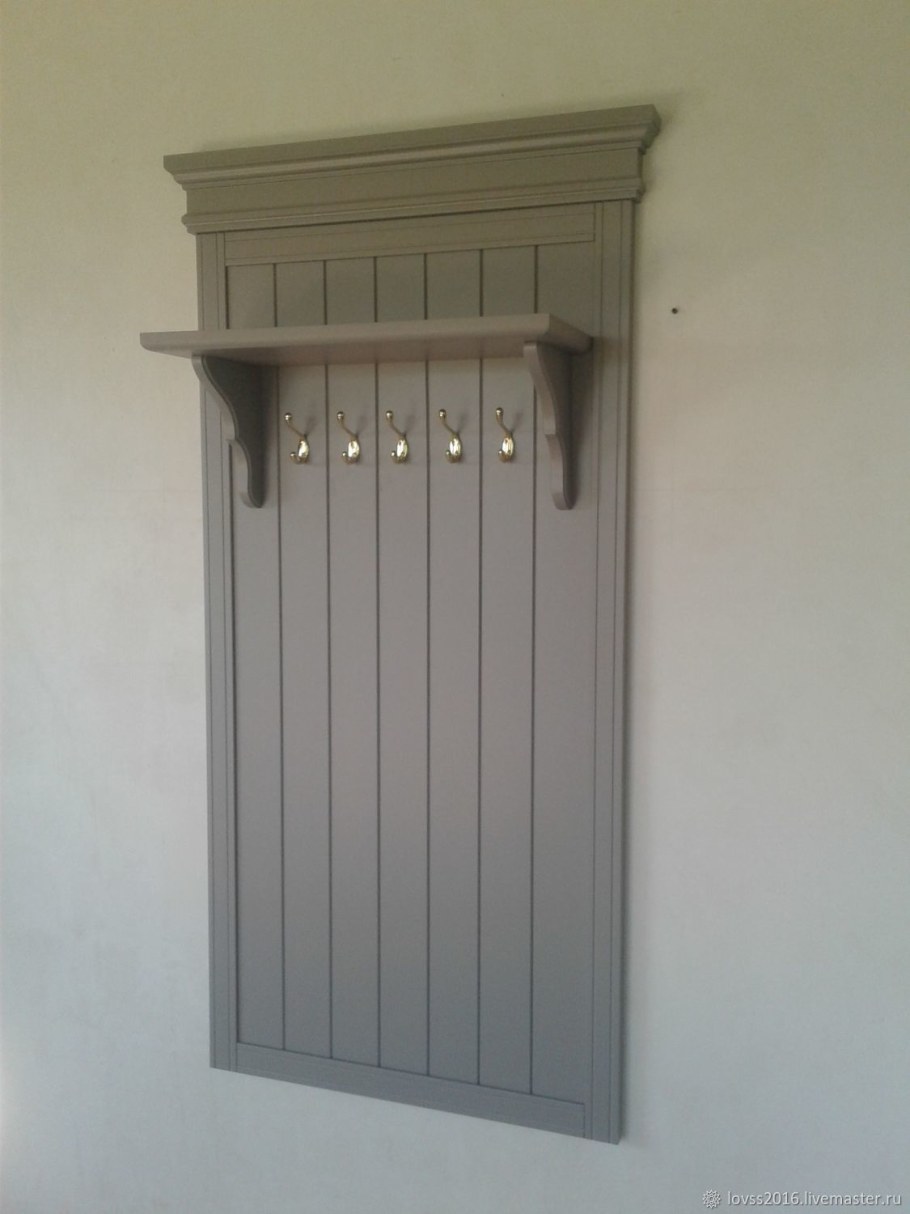 Вешалка в прихожую