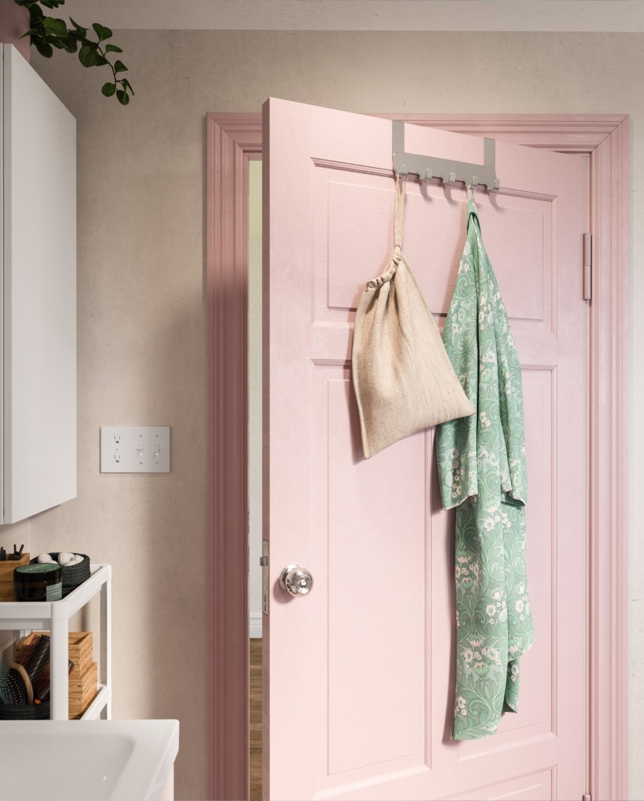 Дверная вешалка БРОГРУНД