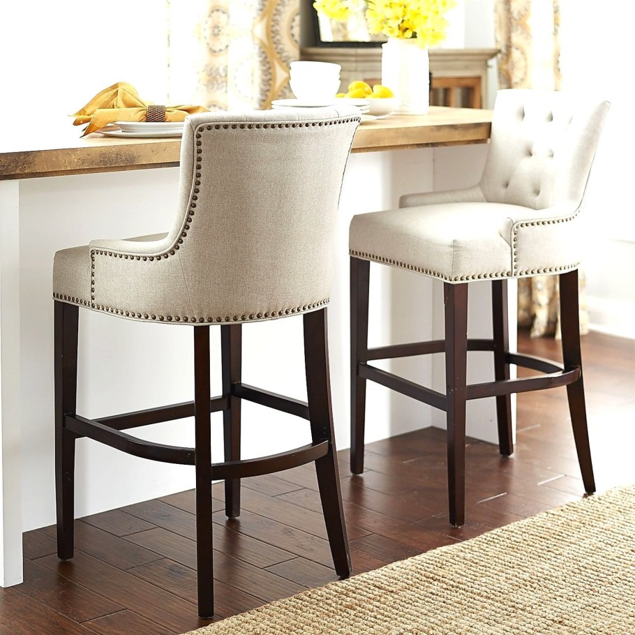 Полубарный стул Лоренс