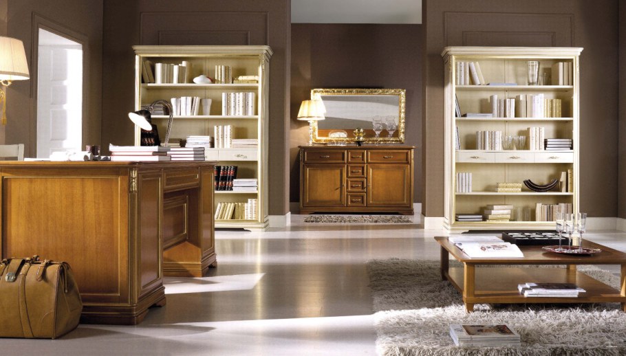 Комод с ключом