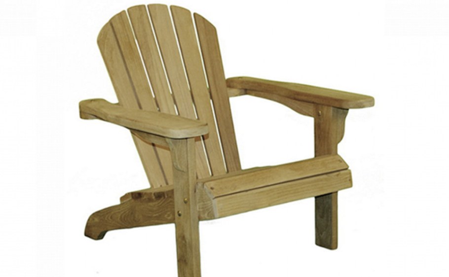 Деревянные кресла с подлокотниками для дачи