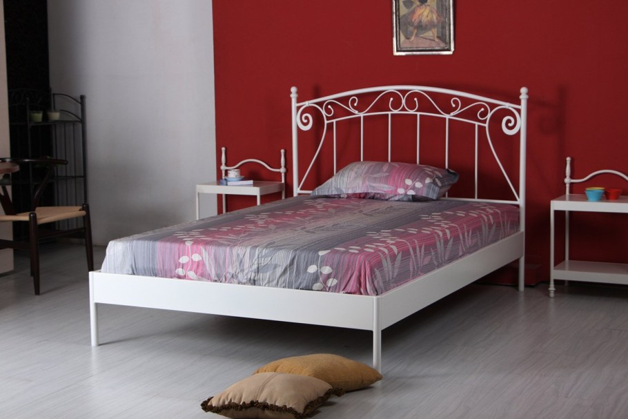 Хофф кровати металлические