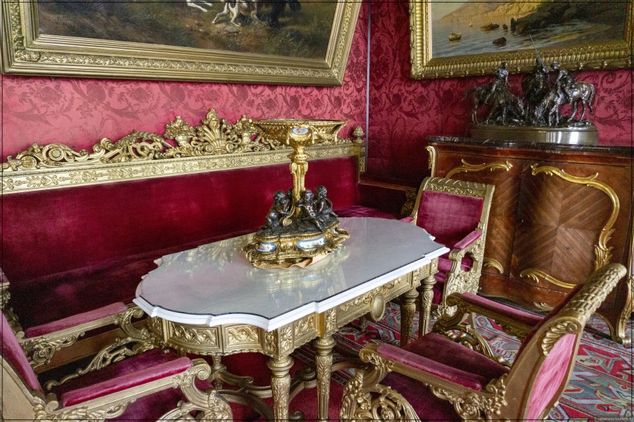 Дворец влядимия Александровича